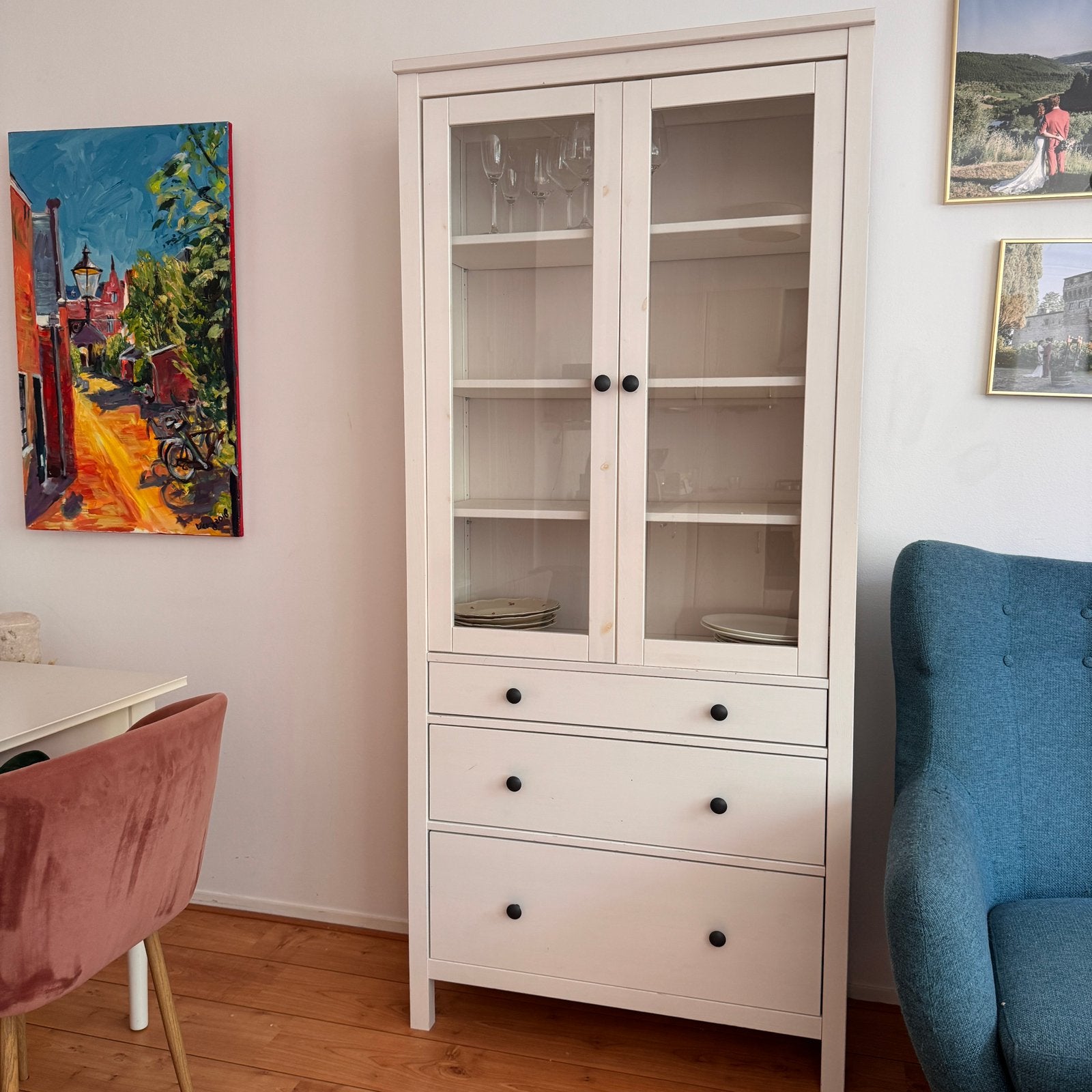 Ikea Hemnes vitrinekast - gratis ophalen VANDAAG, Ophalen, Gebruikt, 25 tot 50 cm