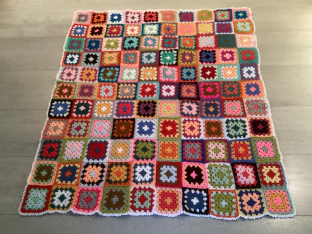 GRANNY SQUARE Deken - Sprei NIEUW Gehaakt, Ophalen of Verzenden, Nieuw