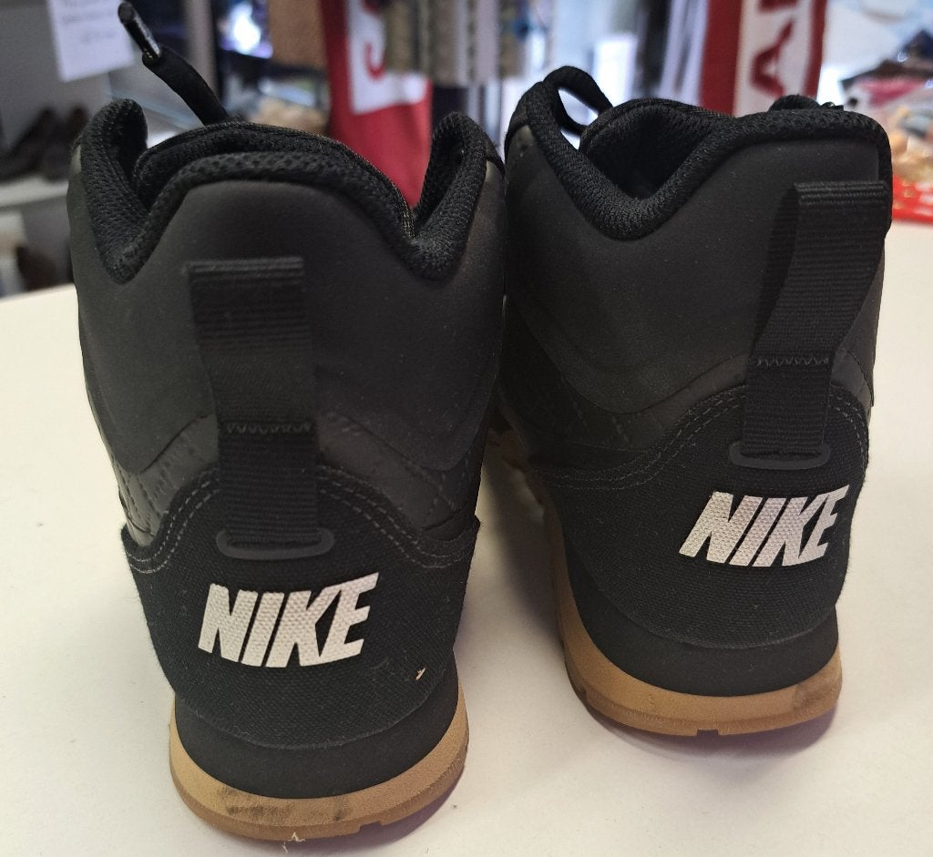 Nike sneakers mid high zwart sportief als nieuw! 37.5 49533, ., Zwart, Nike, Ophalen of Verzenden