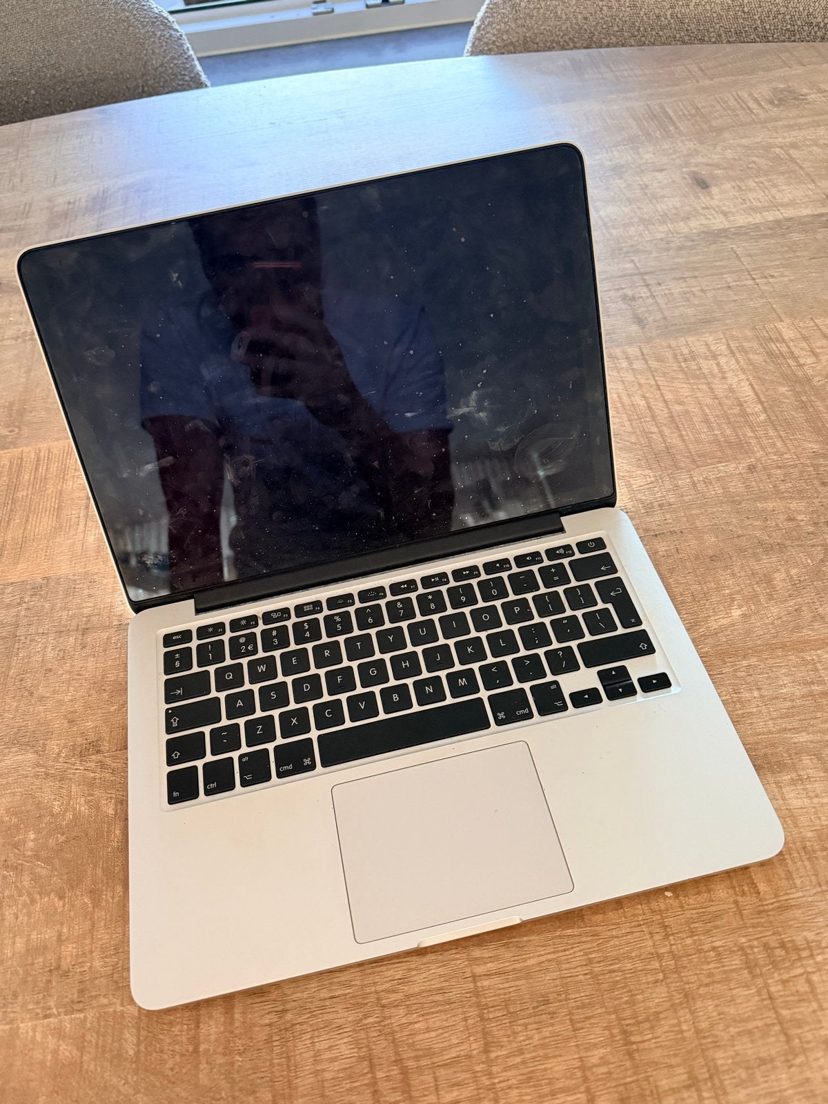 Apple MacBook uit 2015 - Scherm vervangen, Wifi defect, Computers en Software, Apple Macbooks, Qwerty, Overige groottes, 8 GB