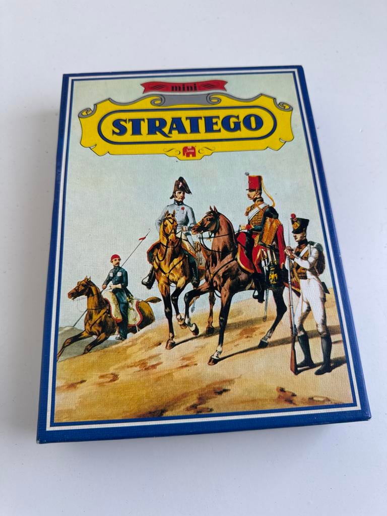 Stratego Mini Reisspel - Klassiek Strategisch Bordspel, Een of twee spelers, Ophalen, Zo goed als nieuw, Reisspel