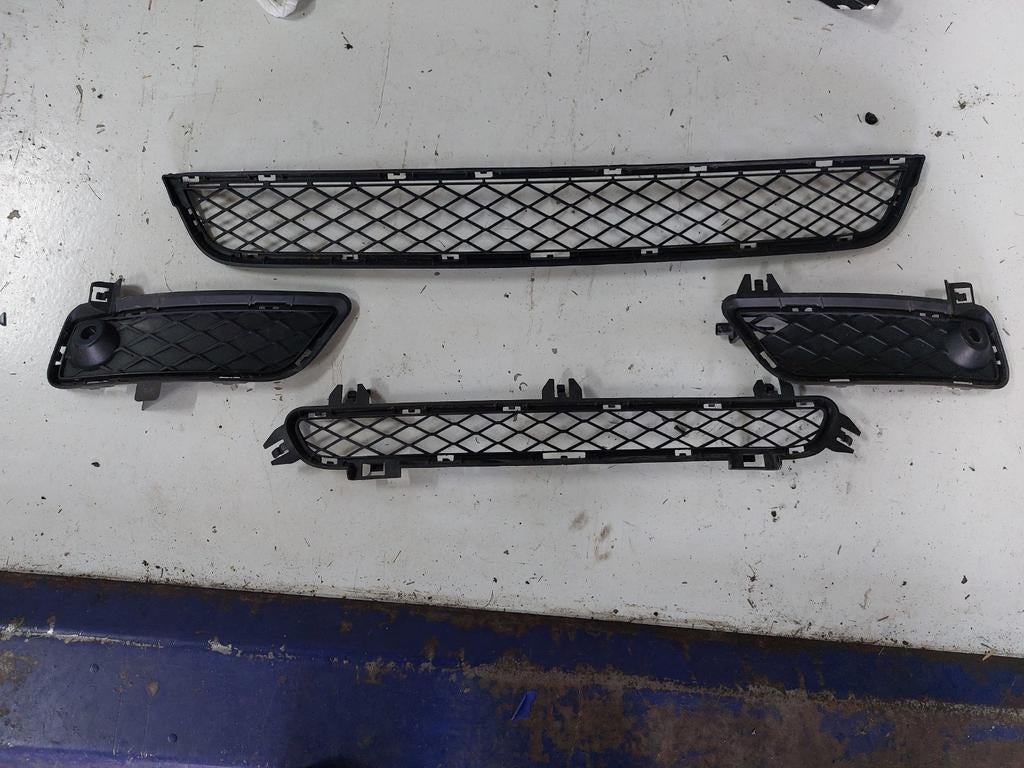 Grildelen BMW X3 F25, Ophalen, Gebruikt, Voor, .
