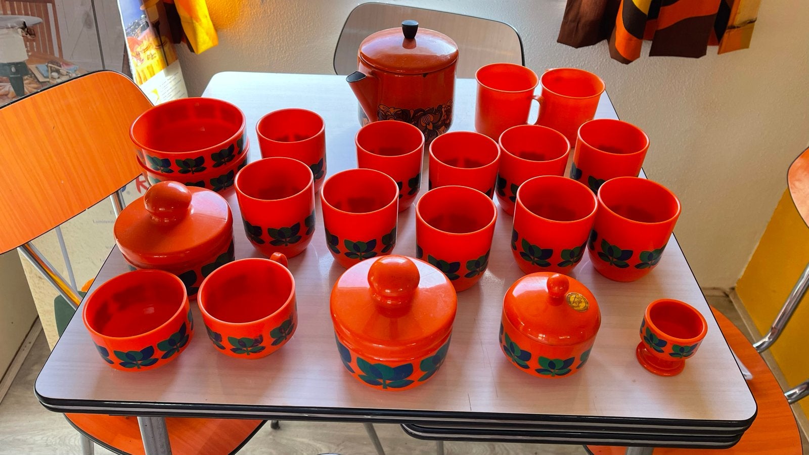 Vintage camping servies en theepot jaren '70, Ophalen