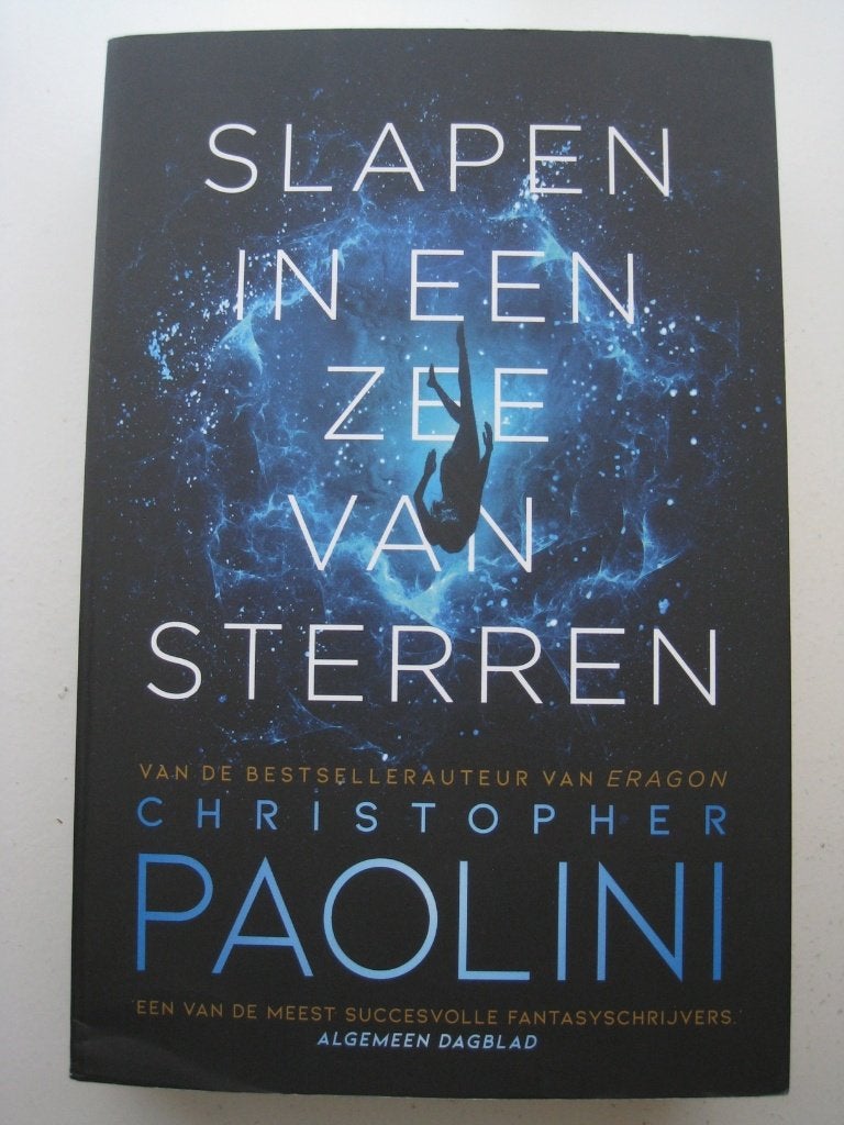 Christopher Paolini – Slapen in een zee van sterren, Ophalen of Verzenden, Gelezen, Europa overig