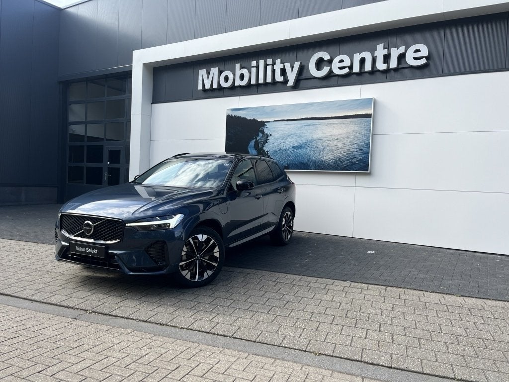 Volvo XC60 T6 AWD U. Dark | 360-graden camera | Harman & Kar
