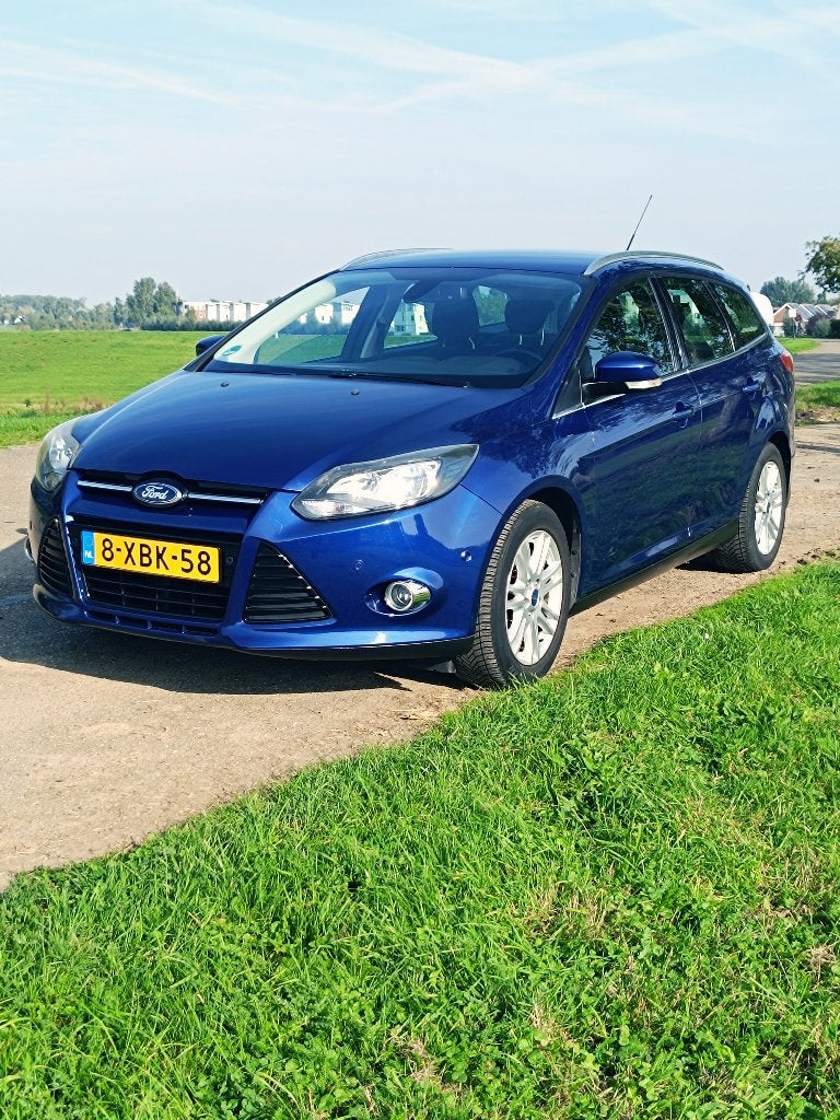 Ford Focus Wagon 1.0 I 125 pk I 2014 I nieuwe APK, Blauw, Origineel Nederlands, Handgeschakeld, Particulier