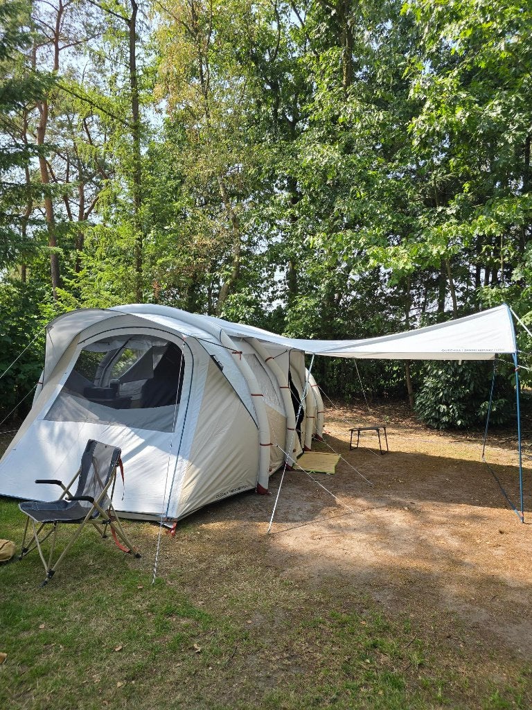 6 persoons opblaastent Queshua 6.3 Fresh&Black, Caravans en Kamperen, Tenten, Ophalen, Zo goed als nieuw, Tot en met 6