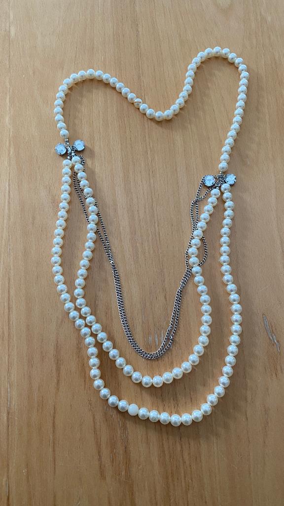 Halsketting, Sieraden, Tassen en Uiterlijk, Kettingen, Ophalen of Verzenden, Gebruikt, Wit, Overige materialen