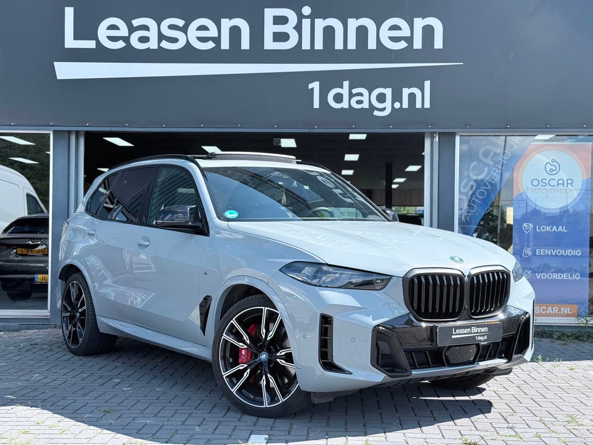 BMW X5 XDrive50e B&W|PANO|360|Blindspot|Stoelventilatie, Automaat, Dealer onderhouden, Gebruikt, 2395 kg