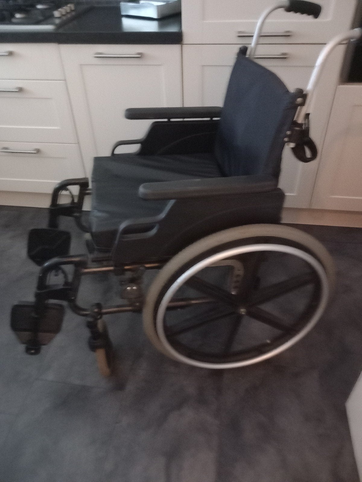 in klapbare rolstoel, Ophalen, Inklapbaar, Gebruikt, Duwrolstoel