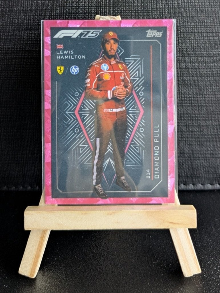 2025 Topps Turbo Attax f1 Lewis hamilton  diamond pull pink, Ophalen of Verzenden, Zo goed als nieuw, Formule 1