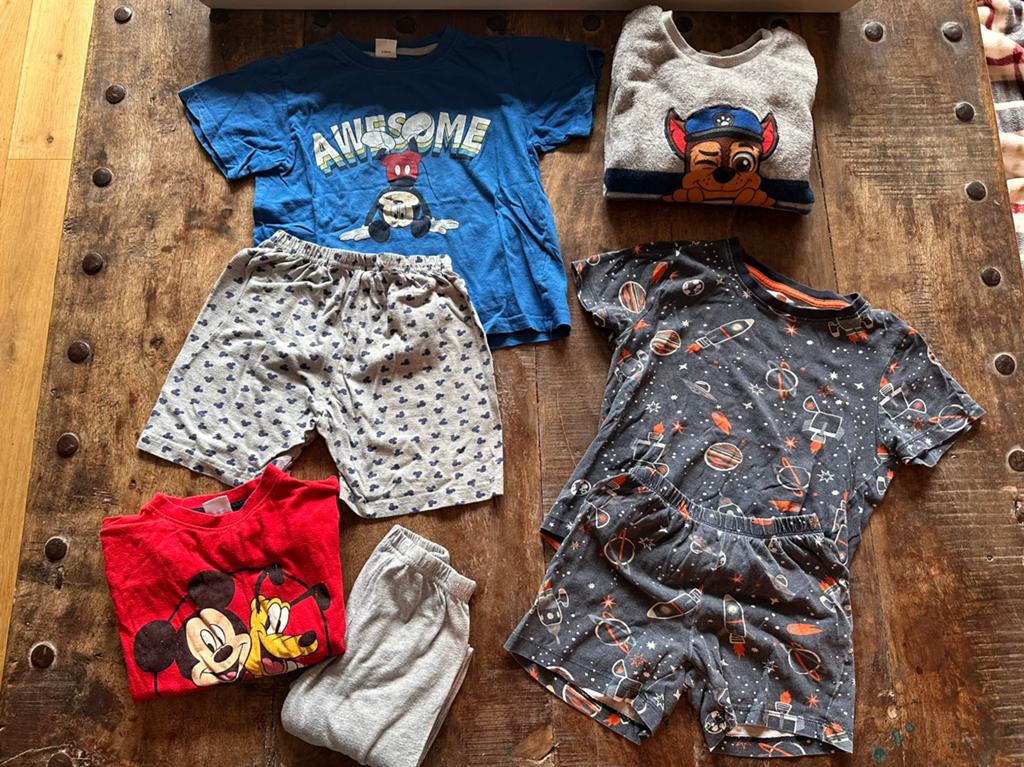 Leuke setjes kleding voor jongens (Paw Patrol, Mickey Mouse), Ophalen of Verzenden, Gebruikt, Jongen