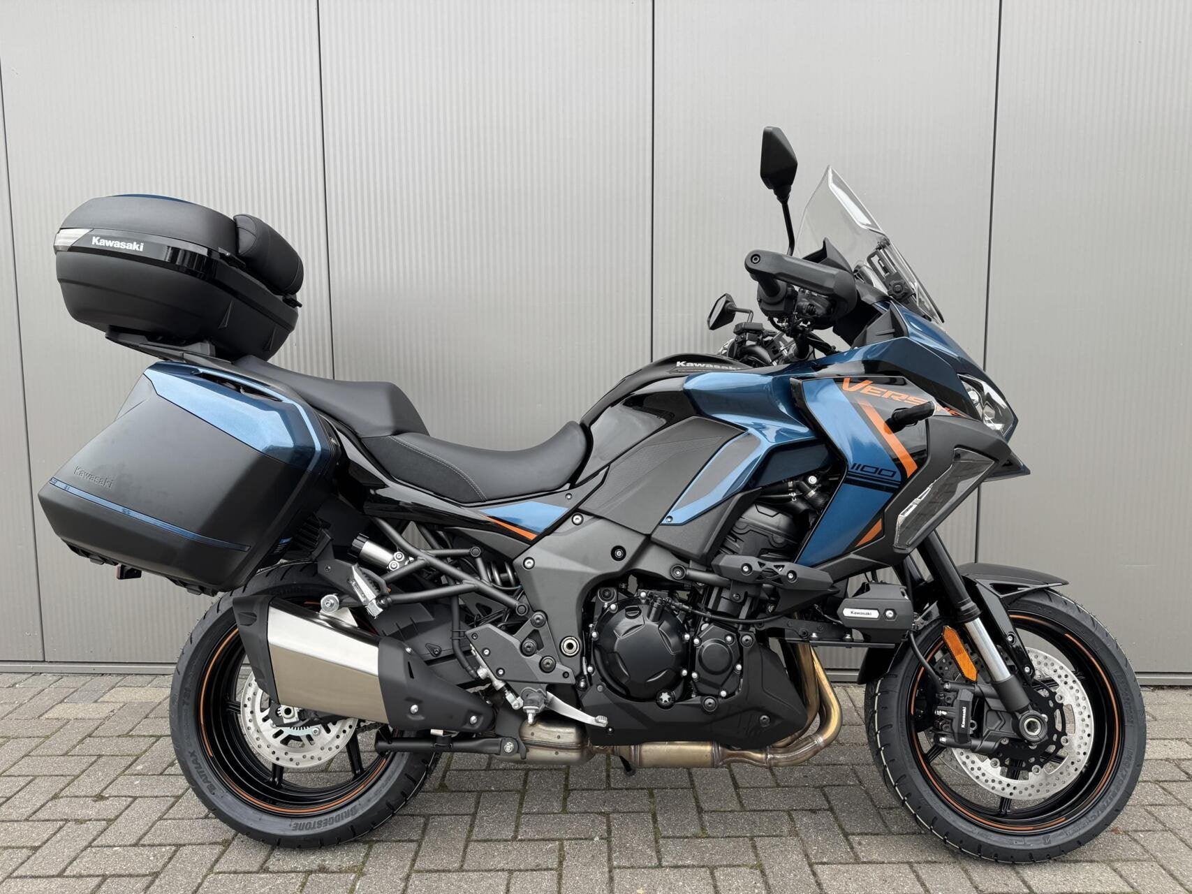 Kawasaki Versys 1100 S Grand Tourer, Motoren, 1099 cc, Nieuw, Bedrijf, Handvatverwarming