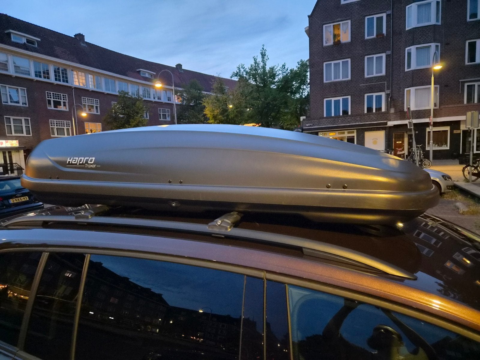 Hapro Traxer 8.6 Dakkoffer - 530 liter met snelfix systeem, Auto diversen, Dakkoffers, Ophalen, Gebruikt