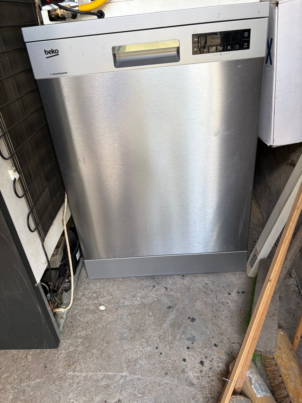 Beko vaatwasser  DFN26220X2, Witgoed en Apparatuur, Vaatwasmachines, Ophalen, Gebruikt, 85 tot 90 cm