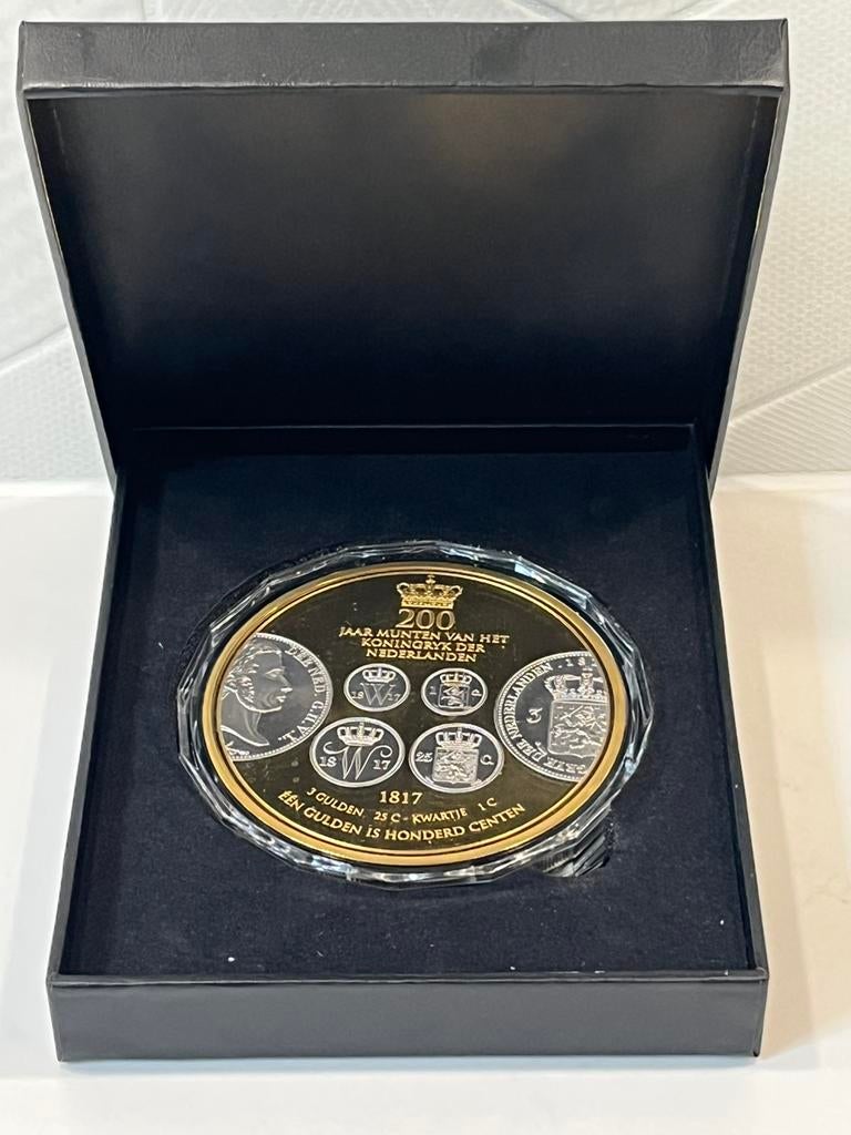 Goud/platina Herdenkingsmunt Nederland 200 Jaar Koninkrijk, Verzenden, Koningin Beatrix, Losse munt