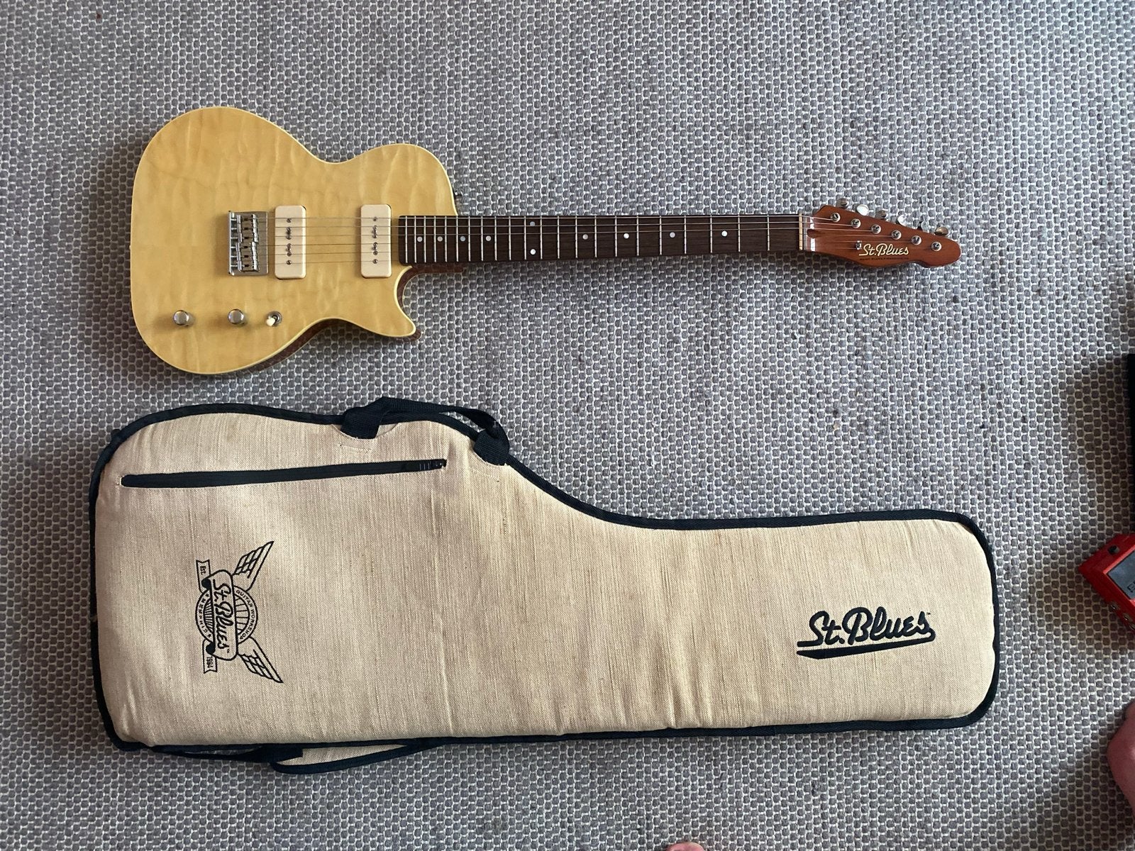 St. Blues Mississippi Bluesmaster Quilted Maple-P90s-Gigbag, Ophalen of Verzenden, Zo goed als nieuw, Solid body, Overige merken