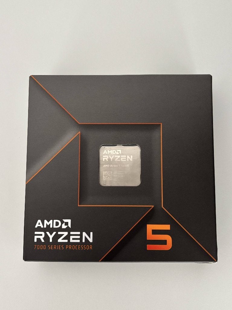 AMD Ryzen 5 7600X, 6-core, AM5, Zo goed als nieuw, 4 Ghz of meer