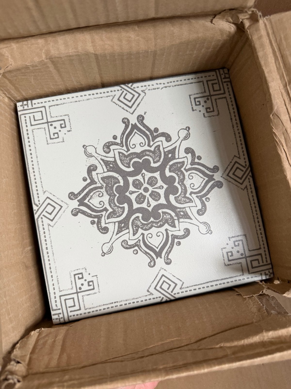 18 stuks decoratieve tegels, Ophalen, Keramiek, Overige typen, Nieuw