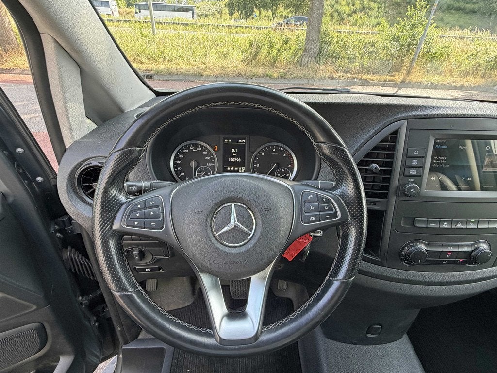 Mercedes-Benz Vito 119 CDI XL LED Koplampen Deuren Trekhaak, Achterwielaandrijving, Gebruikt, Met garantie (alle), 2500 kg