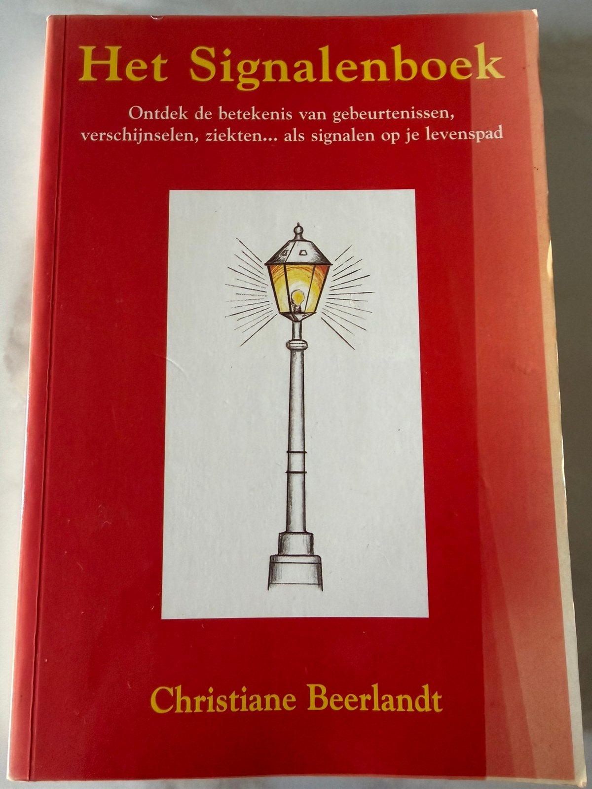 Het Signalenboek - Ontdek de betekenis van gebeurtenissen, Boeken, Ophalen of Verzenden, Zo goed als nieuw, Spiritualiteit algemeen