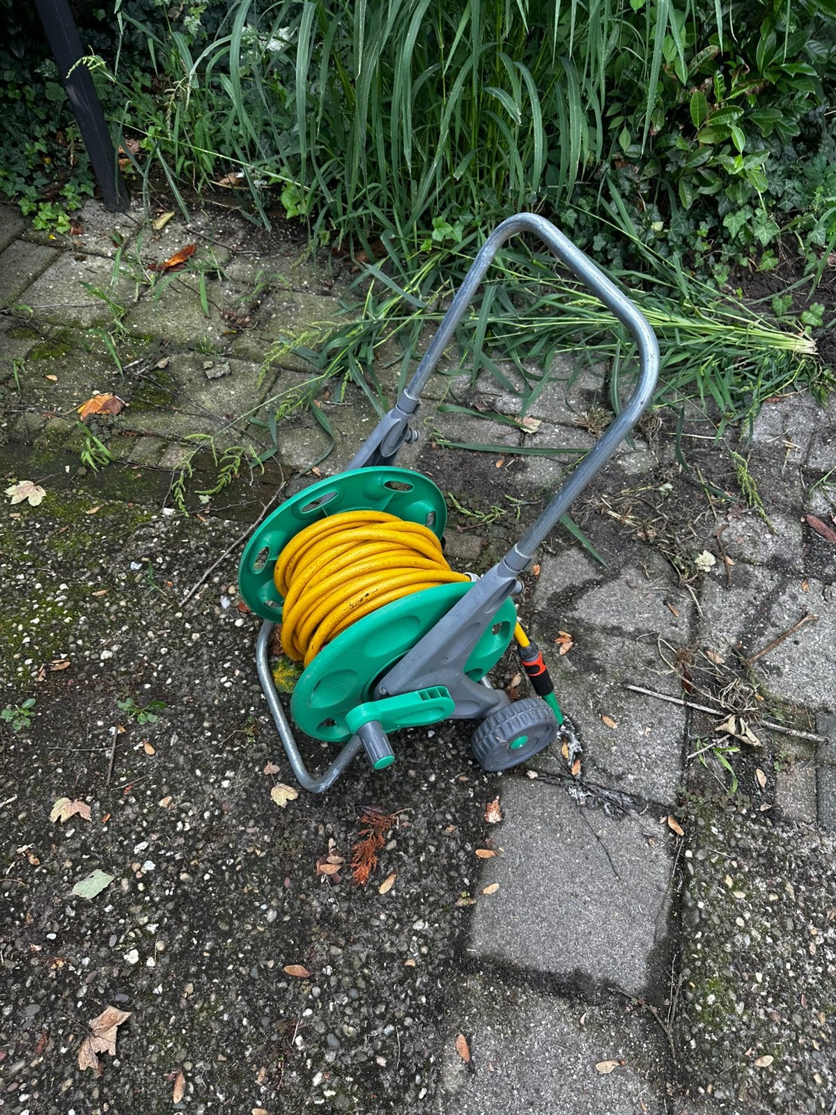 Hozelock 25m tuinslang op haspel, Ophalen of Verzenden, Zo goed als nieuw, Tuinslanghaspel