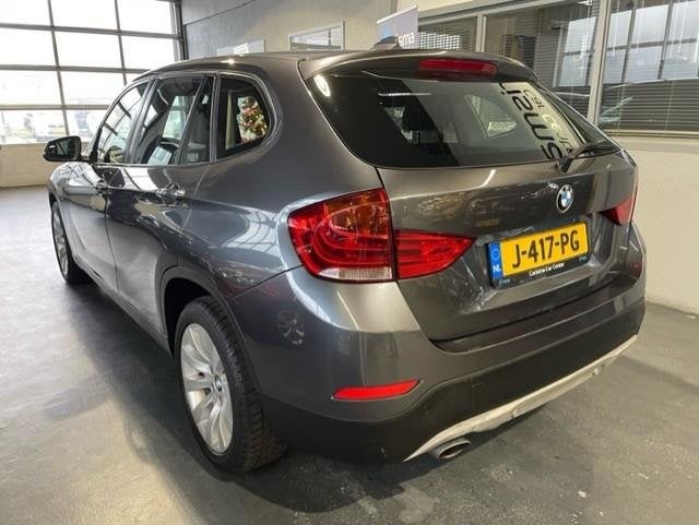 BMW X1 SDrive18i|Automaat|PDC|Navi|Leder, 4 cilinders, Leder, Bedrijf, 1430 kg