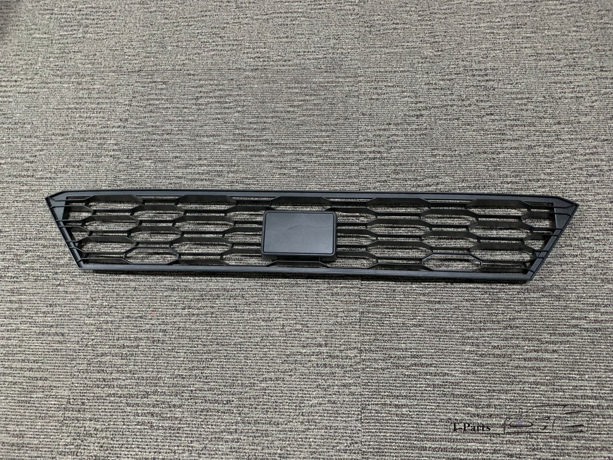 Seat Ibiza 6F onder grill voorbumper grille bumper 2017+