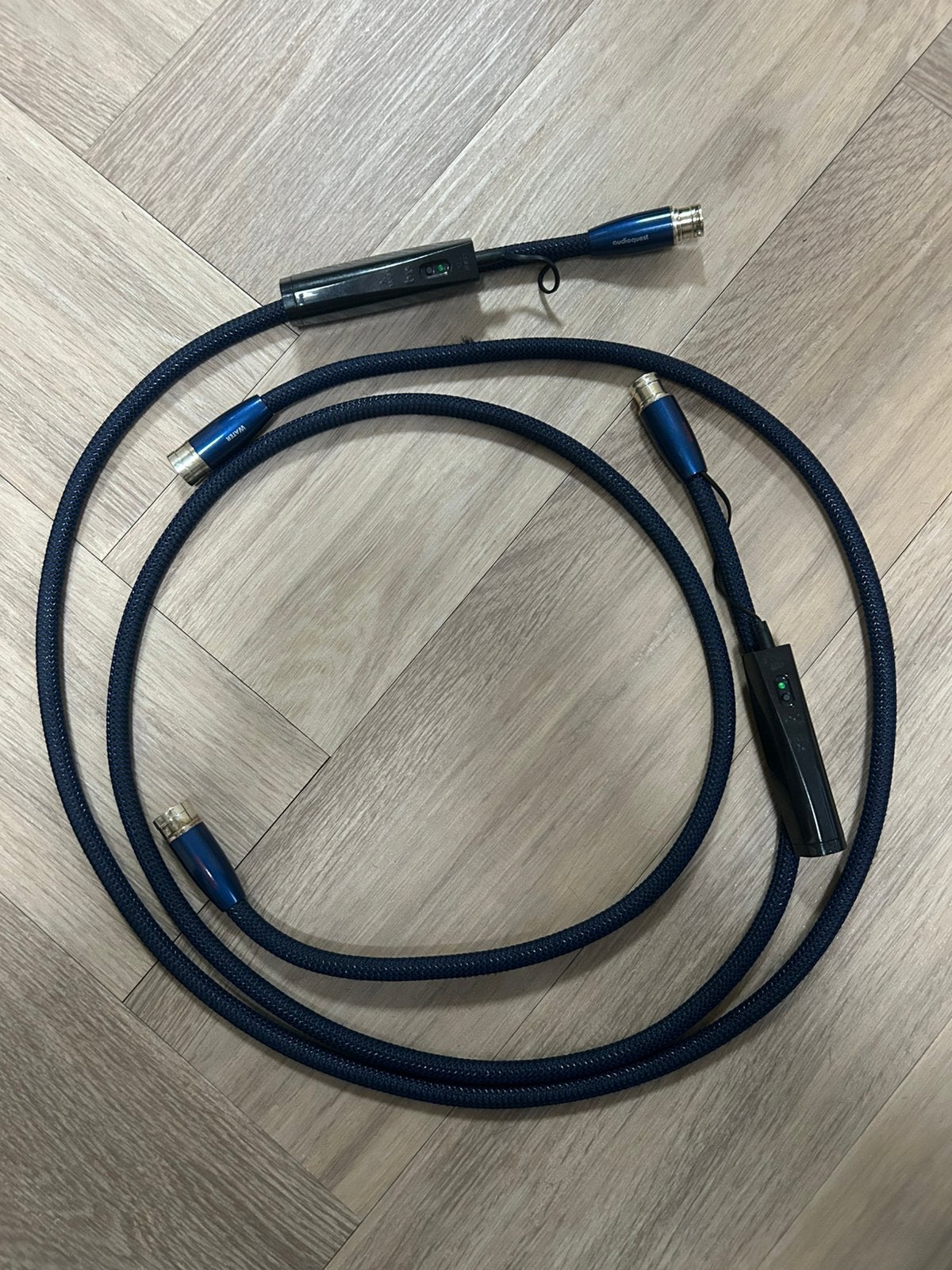 AudioQuest Water XLR Gen. 2 / Level X DBS – 2 x 1,5m, Ophalen of Verzenden, Zo goed als nieuw, Minder dan 2 meter, Interlink-kabel