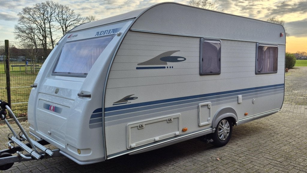 Adria Adora 482 PS,Nieuwe voortent Bovagkeuring 2025. Mover., Overige typen, Bedrijf, Schokbreker, Adria