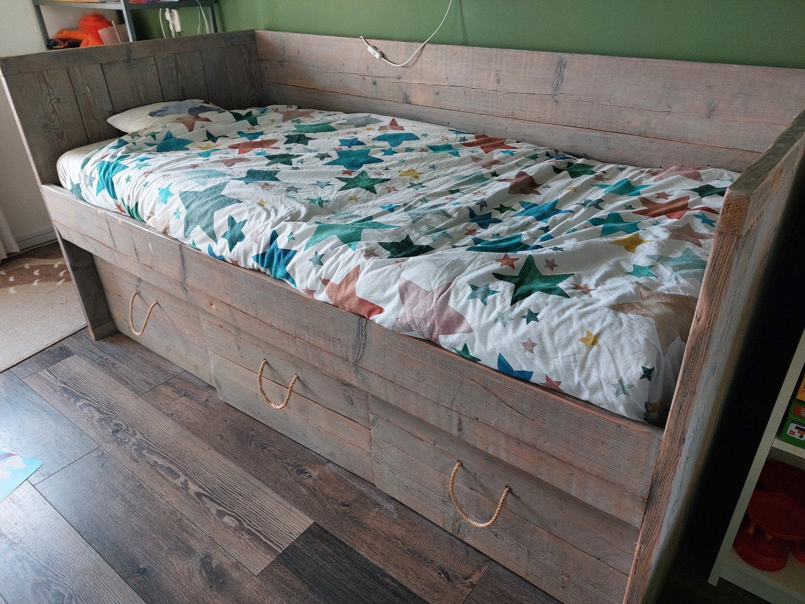Stoer steigerhouten bed 90x200, Kinderen en Baby's, 85 tot 100 cm, Zo goed als nieuw, 180 cm of meer, Ophalen