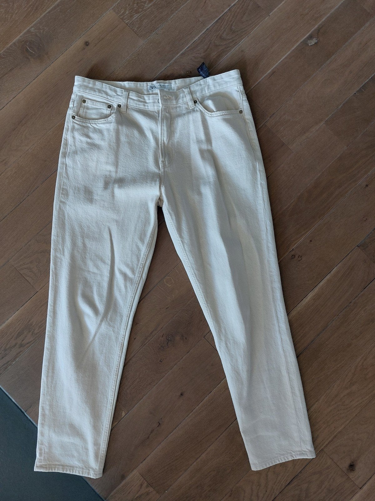 Zara Crème Jeans - Maat W33-W36 (confectie 42/44), Kleding | Heren, Ophalen of Verzenden, Nieuw, Overige kleuren