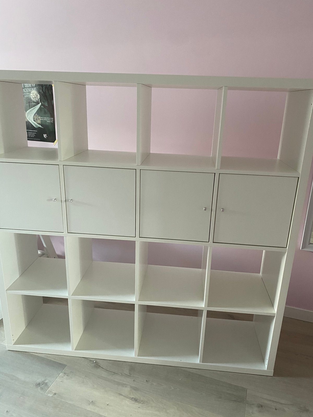 Kallax Kast wit 4 x 4 Ikea, Ophalen, Zo goed als nieuw, 25 tot 50 cm, Met deur(en)