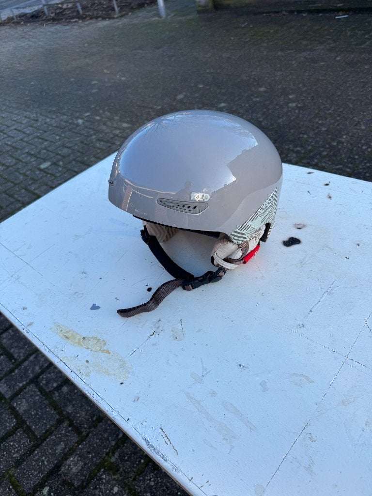 Prachtige RED snowboard helm, Ophalen of Verzenden, Zo goed als nieuw, Helm of Bescherming