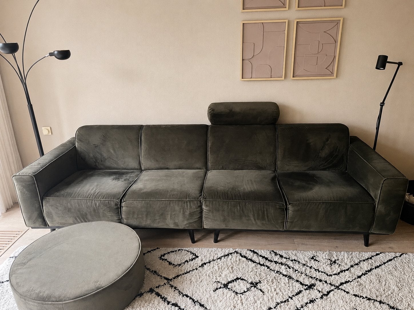 Mooie grote groene velvet bank van WOODS, Ophalen, 250 tot 300 cm, Minder dan 75 cm, Zo goed als nieuw