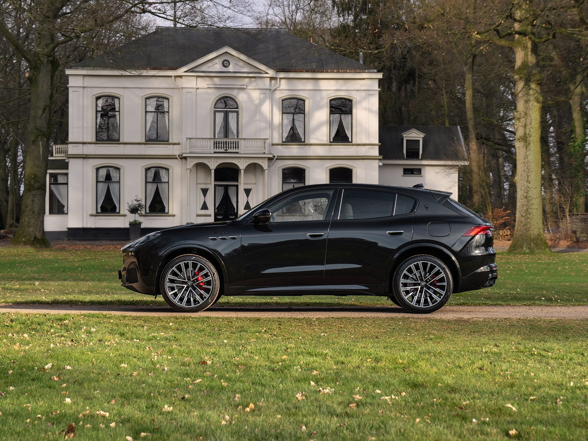 Maserati Grecale Modena 330pk | Luchtvering | Stoelventilati, Auto's, Automaat, Overige modellen, 4 cilinders, Automatische klimaatregeling