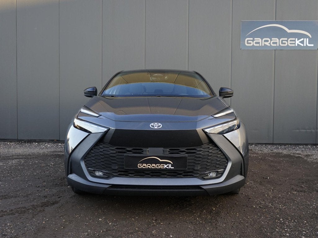 Toyota C-HR 1.8 Hybrid 140 Team D Dealeronderh / 1ste eig /, Start-stop-systeem, Stof, Zwart, 4 cilinders