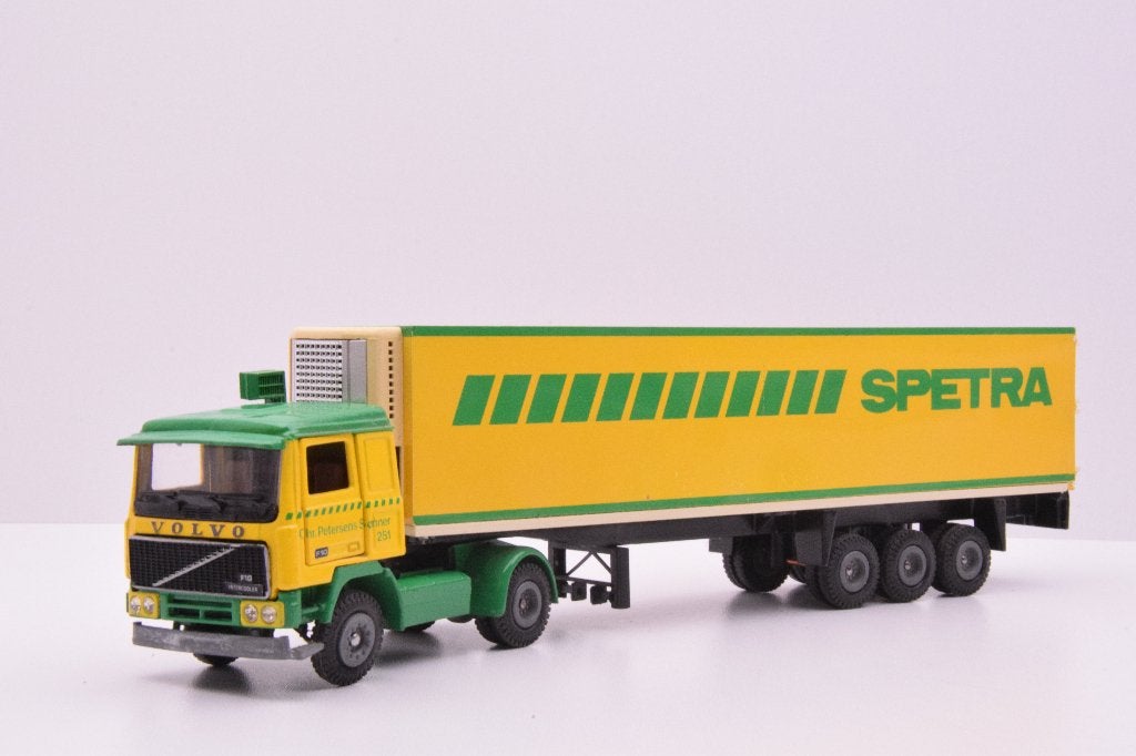Volvo F12  ''  Spetra ''  Tekno, Ophalen of Verzenden, Zo goed als nieuw, Bus of Vrachtwagen, Tekno