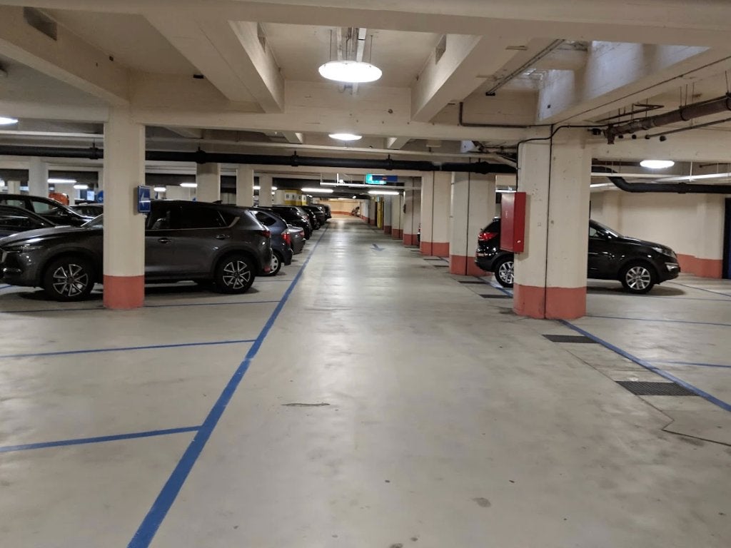 Parkeerplaats te huur Rotterdam Centraal vanaf €150 p.m., Rotterdam