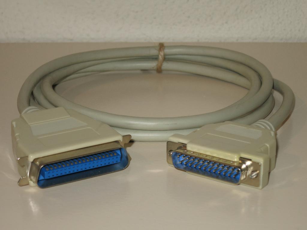 Printerkabel: 25-pins male – 36-pins male (II), Ophalen of Verzenden, Gebruikt