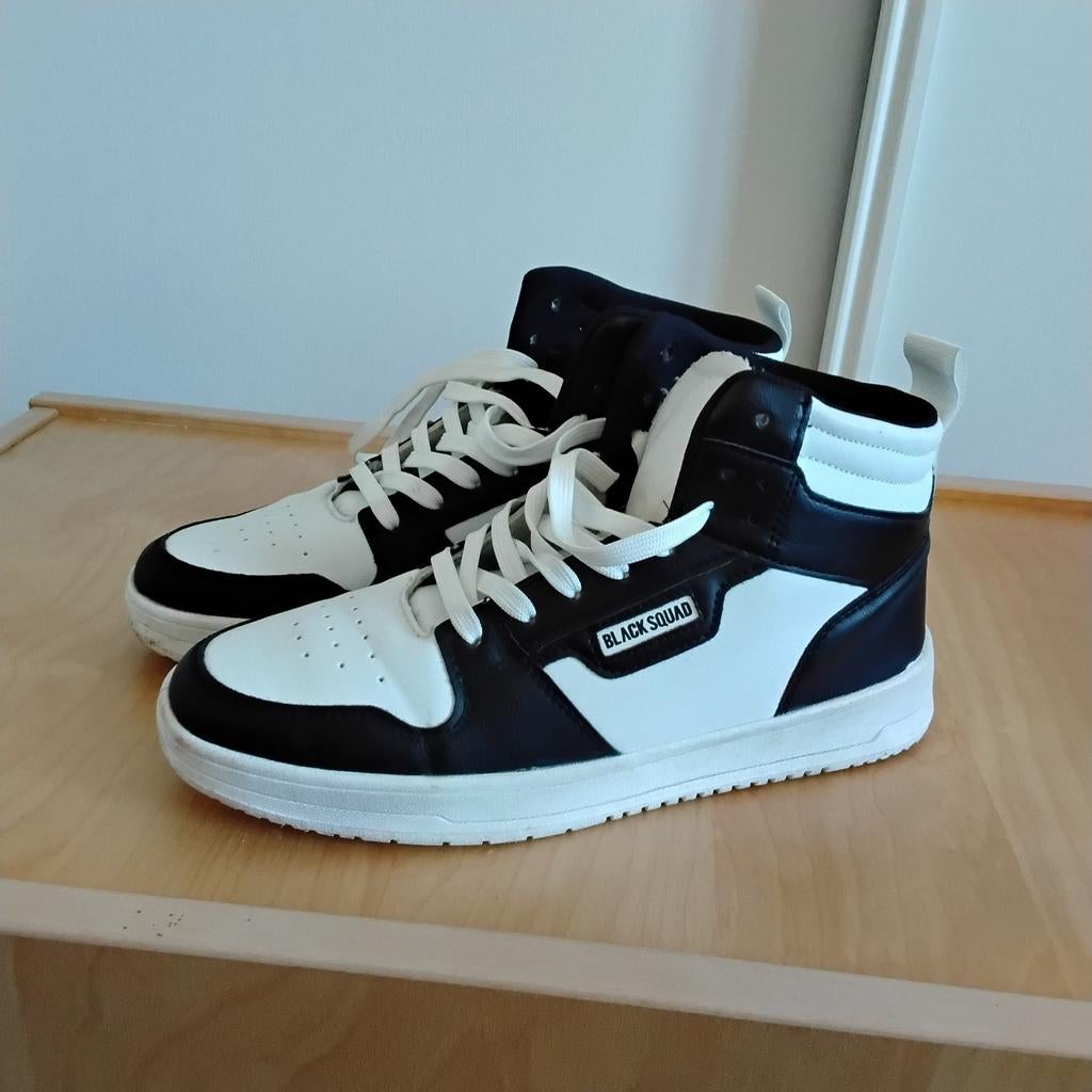 Sportschoenen sneakers maat 41, Ophalen of Verzenden, Zo goed als nieuw, Zwart, Sportschoenen