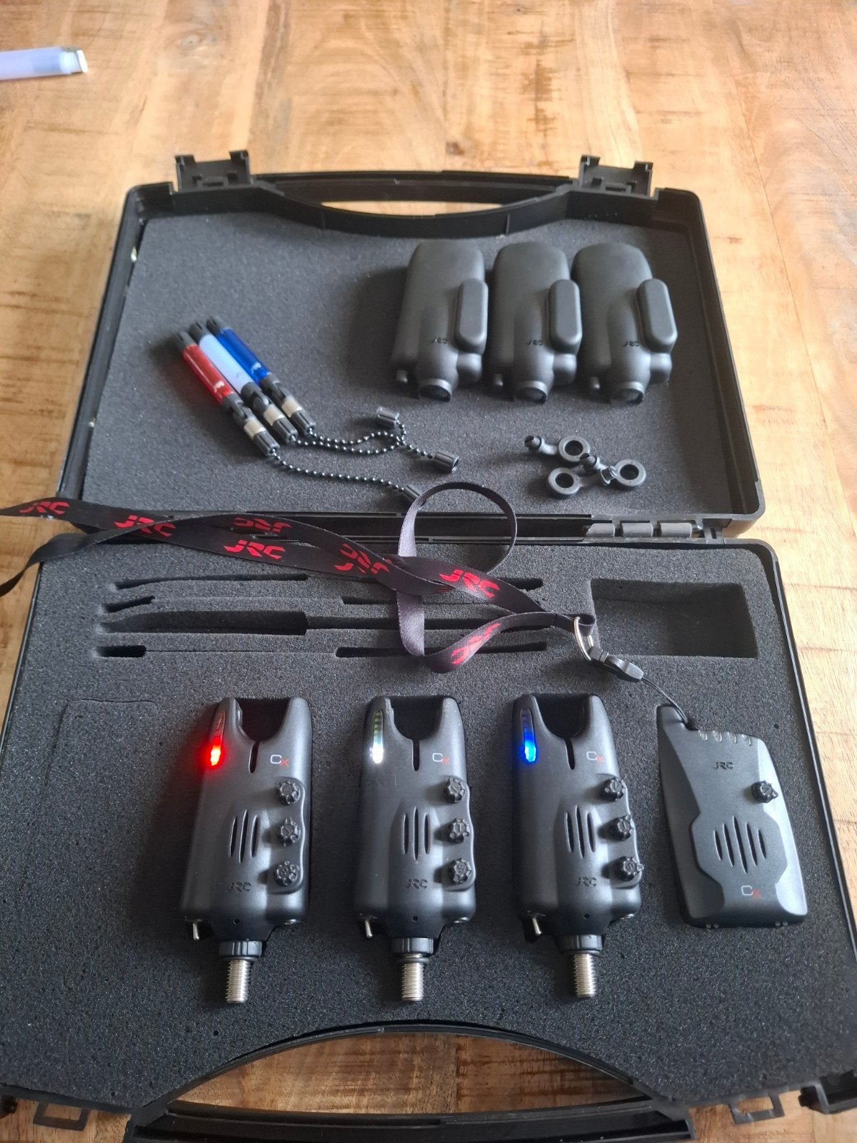 Te koop aangeboden jrc cx beetmelder set piepers beetmelders, Watersport en Boten, Ophalen of Verzenden, Gebruikt, Overige typen