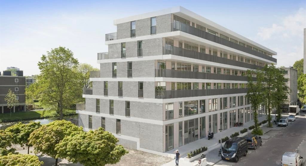 Te huur parkeerplaats Buitenveldert/Zuidas Amsterdam, Huizen en Kamers, Garages en Parkeerplaatsen, Amsterdam