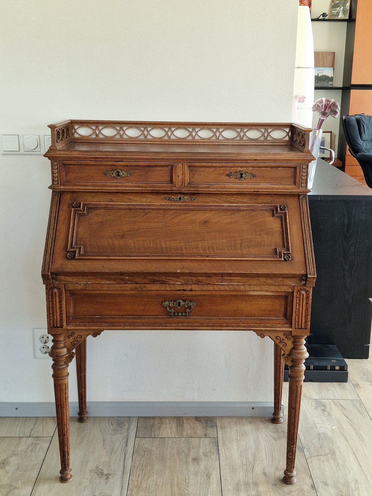 Antieke Secretaire - Elegant en Functioneel Bureau, Ophalen