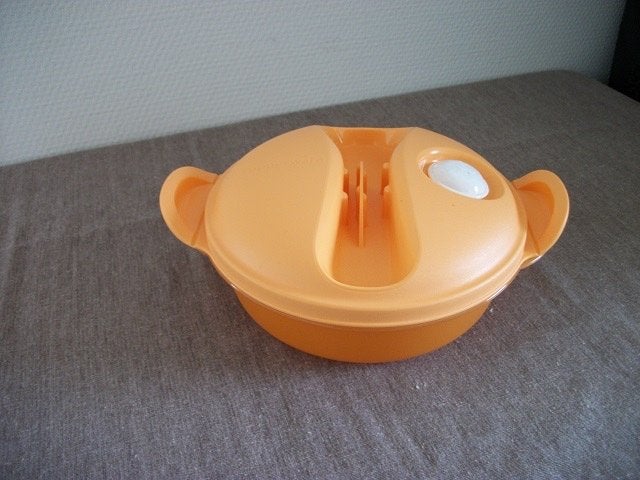 Tupperware CrystalWave Party ( Magnetron, 850 ml ), Ophalen of Verzenden, Gebruikt, Beker of Kan
