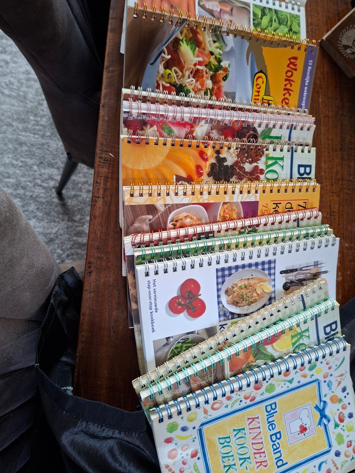 Kookboekjes.
Ophalen in Obbicht., Boeken, Ophalen