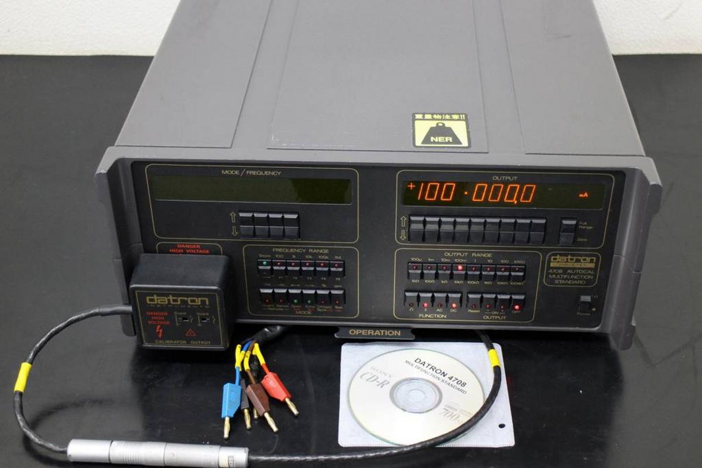 GEZOCHT : DATRON (WAVETEK), Hobby en Vrije tijd, Elektronica-componenten, Ophalen of Verzenden, Zo goed als nieuw
