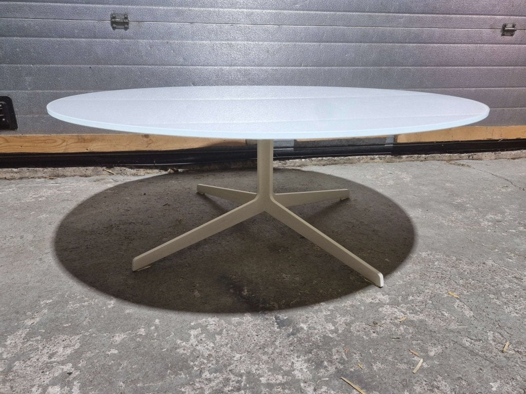 Fritz Hansen design salontafel Space (Jehs+Laub), Gebruikt, 50 tot 100 cm, Info@fritzhansen.com, Rond