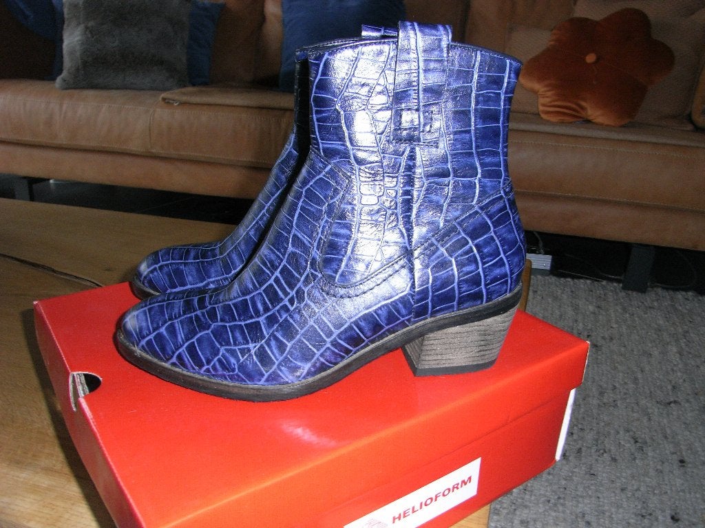 NIEUW! blauw leren enkellaars/laars HELIOFORM mt 5,5/38/39, Kleding | Dames, Blauw, Lage of Enkellaarzen, Nieuw, Ophalen of Verzenden