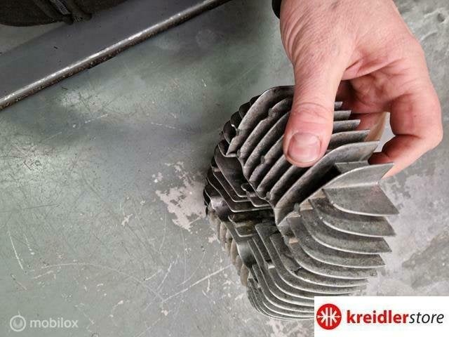 Kreidler cilinderkop smalle tap origineel nette staat, Fietsen en Brommers, Brommeronderdelen | Kreidler, Gebruikt, Ophalen of Verzenden
